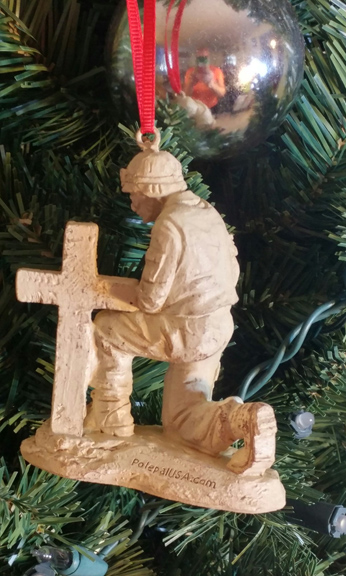 Kneeling USA Soldier Ornament